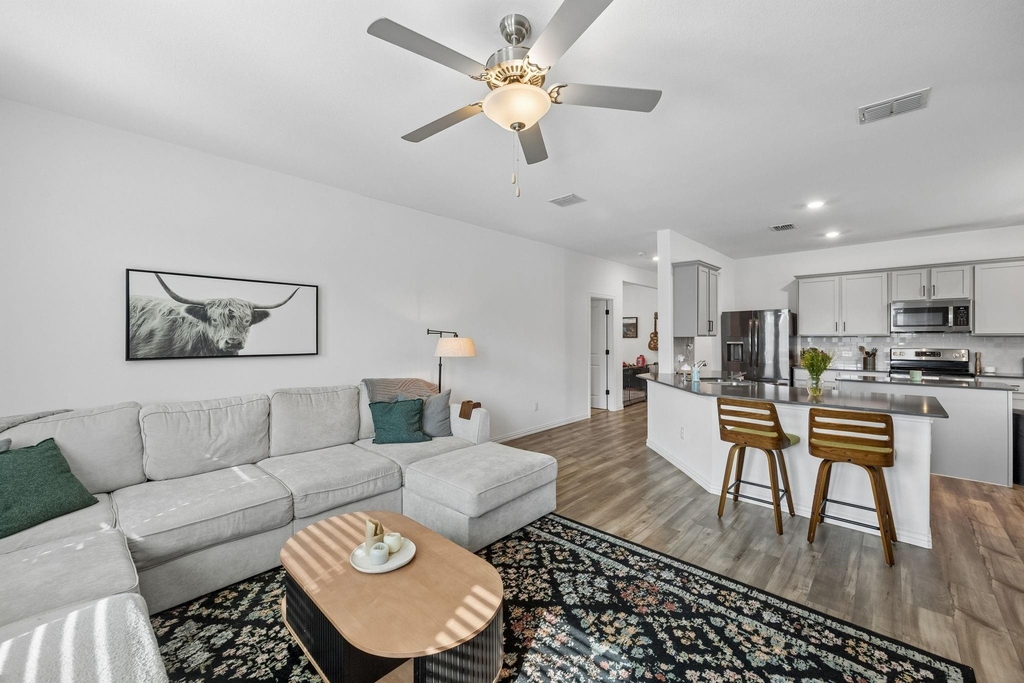 4820 Parrington Drive - Photo 6