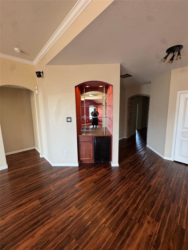 9909 Fressia Lane - Photo 5