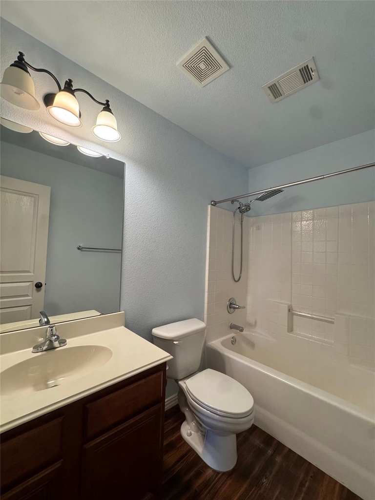 9909 Fressia Lane - Photo 13