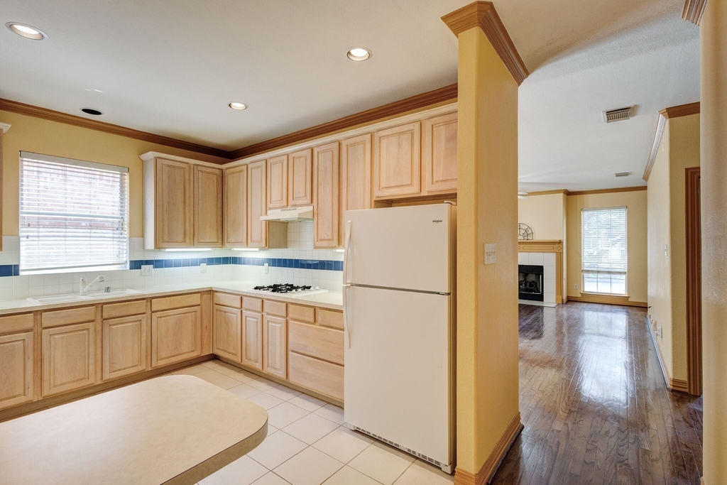 18722 Riverstone Court - Photo 6