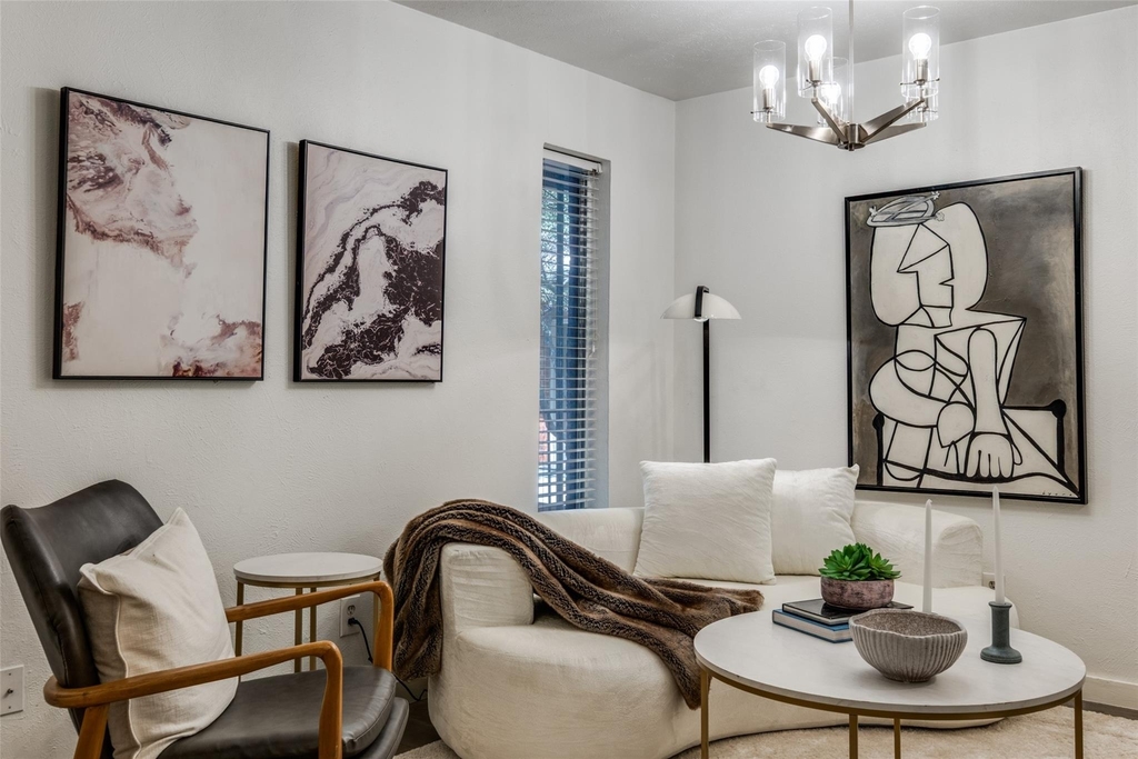 4525 Gilbert - Photo 3