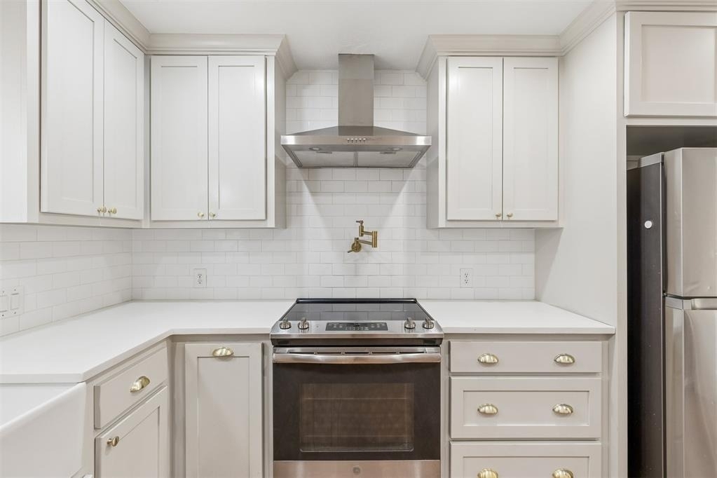 2305 Barclay Drive - Photo 14