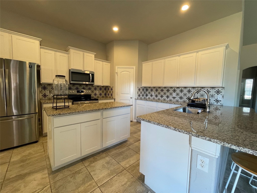 706 Buffalo Creek Drive - Photo 6