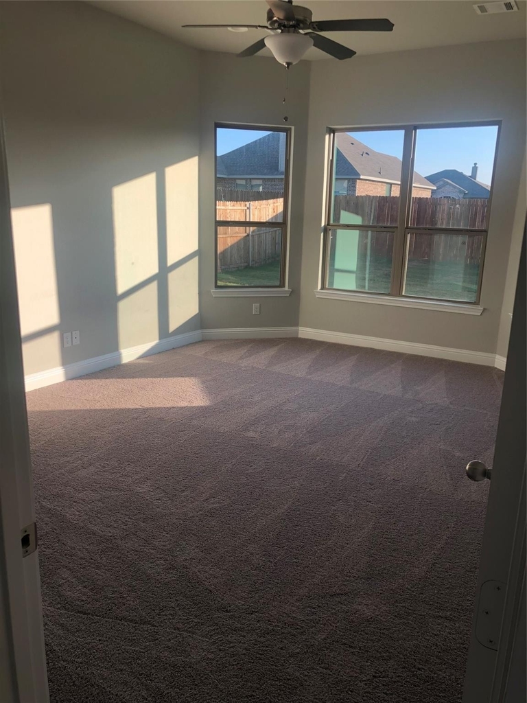 706 Buffalo Creek Drive - Photo 13