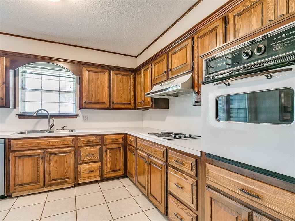 2608 Linden Avenue - Photo 8