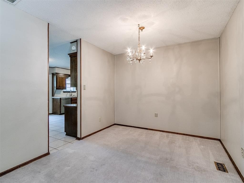 2608 Linden Avenue - Photo 3