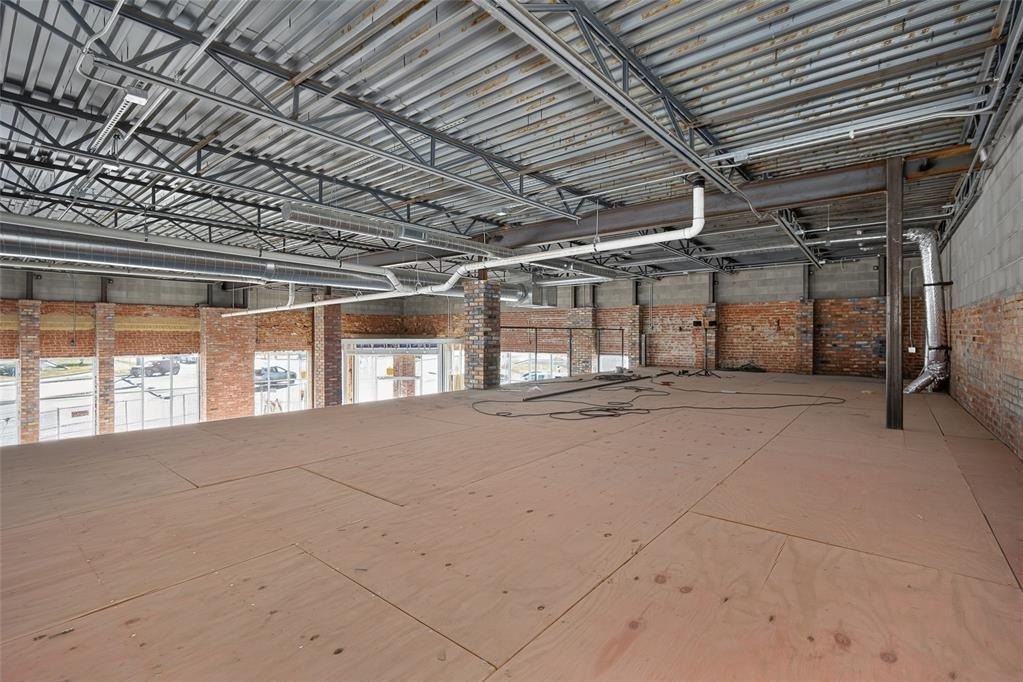 2401 N Classen Boulevard - Photo 14