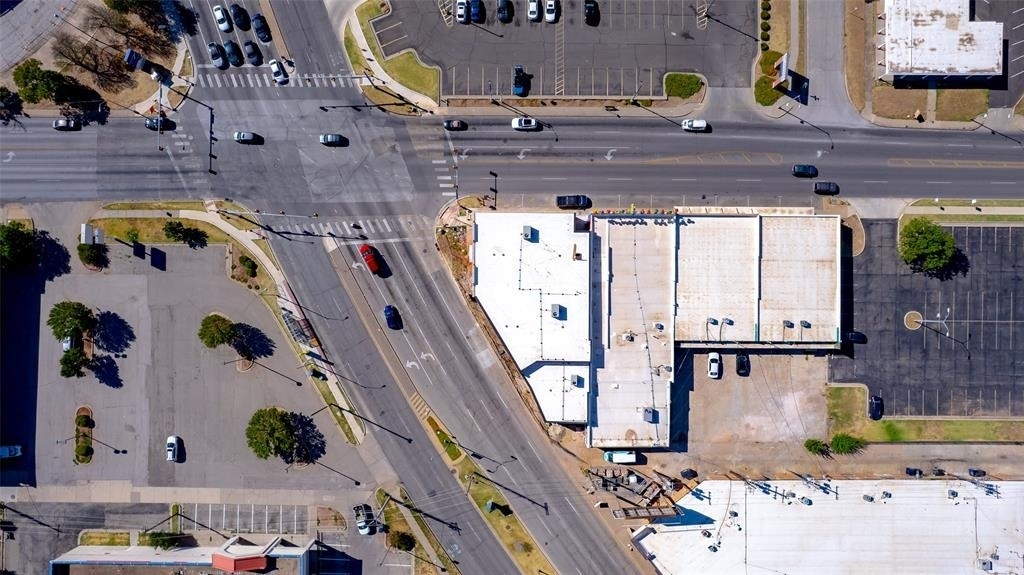 2401 N Classen Boulevard - Photo 31