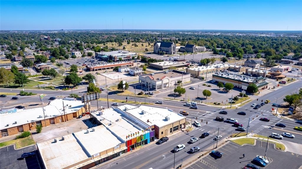 2401 N Classen Boulevard - Photo 27