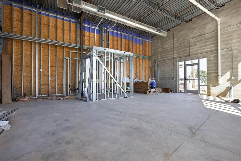 2401 N Classen Boulevard - Photo 20