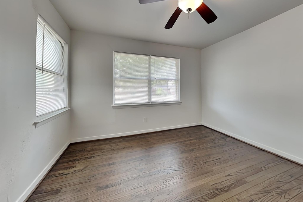 10907 Cotillion Drive - Photo 8
