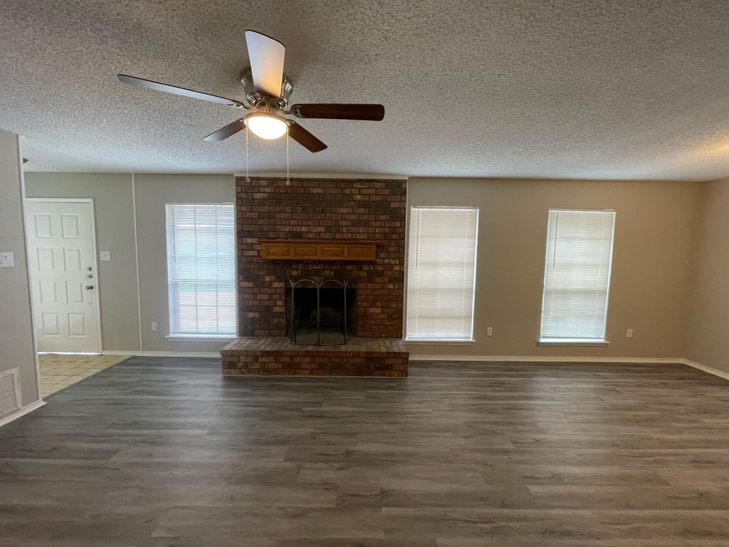5227 Wild Horse Court - Photo 1