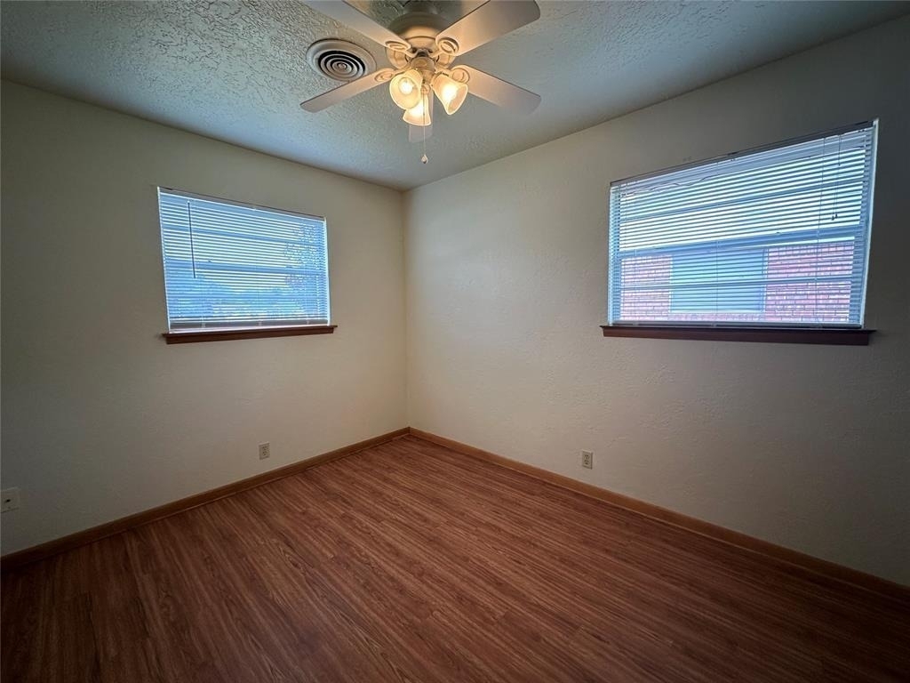 2011 Delaware Lane - Photo 6