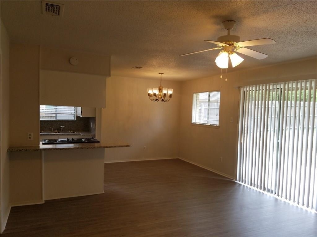 2724 Buffalo Drive - Photo 2