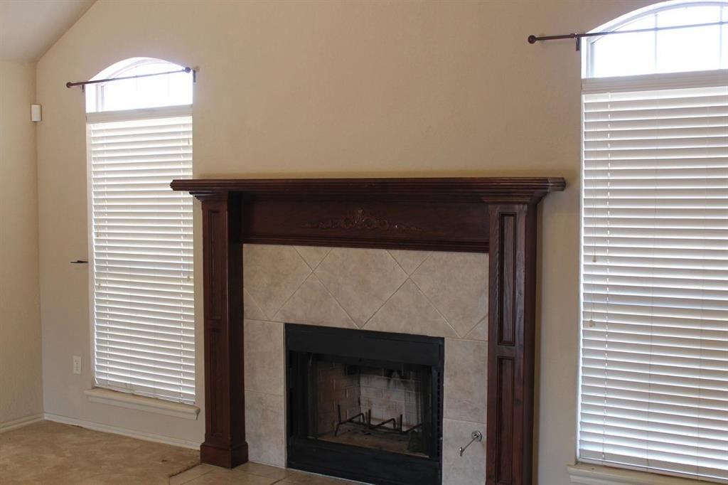 1010 Melisa Drive - Photo 3