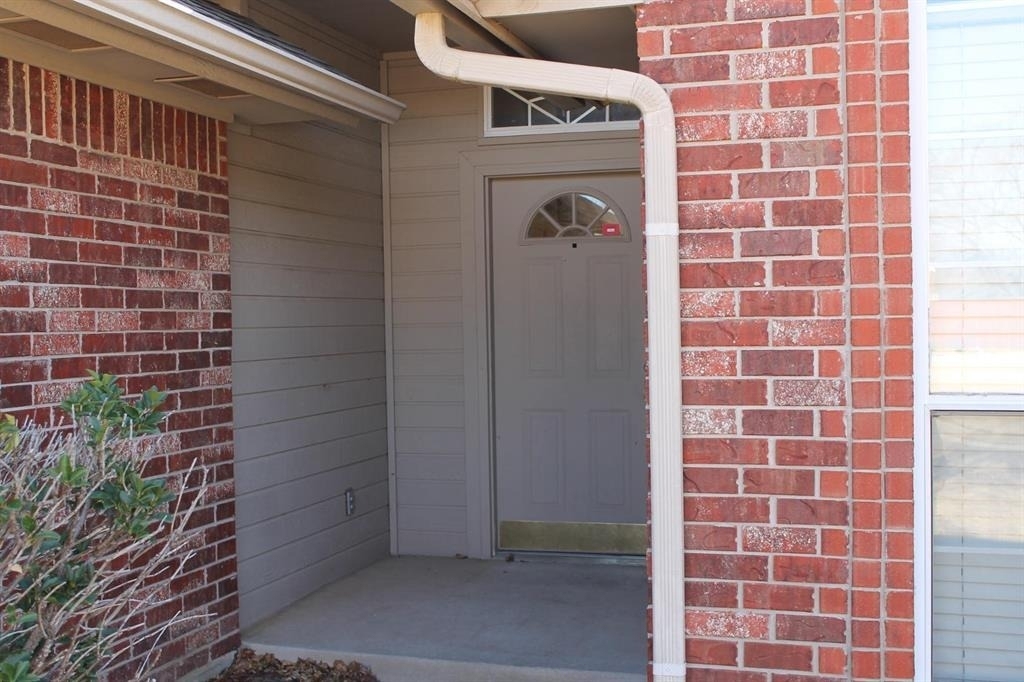 1010 Melisa Drive - Photo 1
