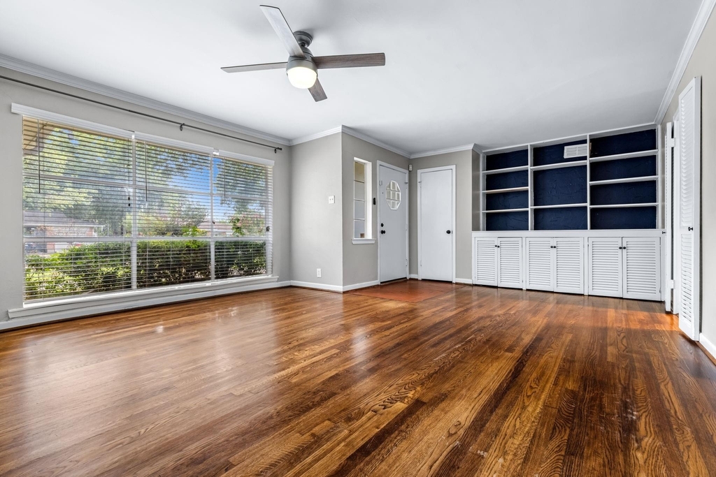 704 Downing Drive - Photo 1