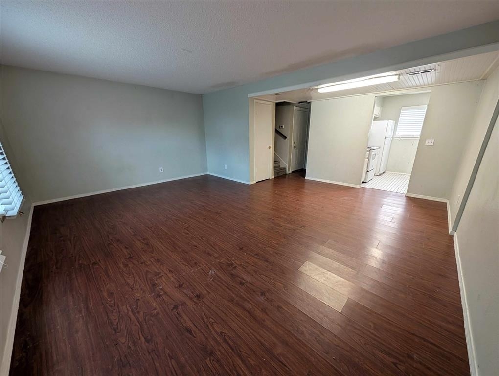 850 Greenvale Road - Photo 1