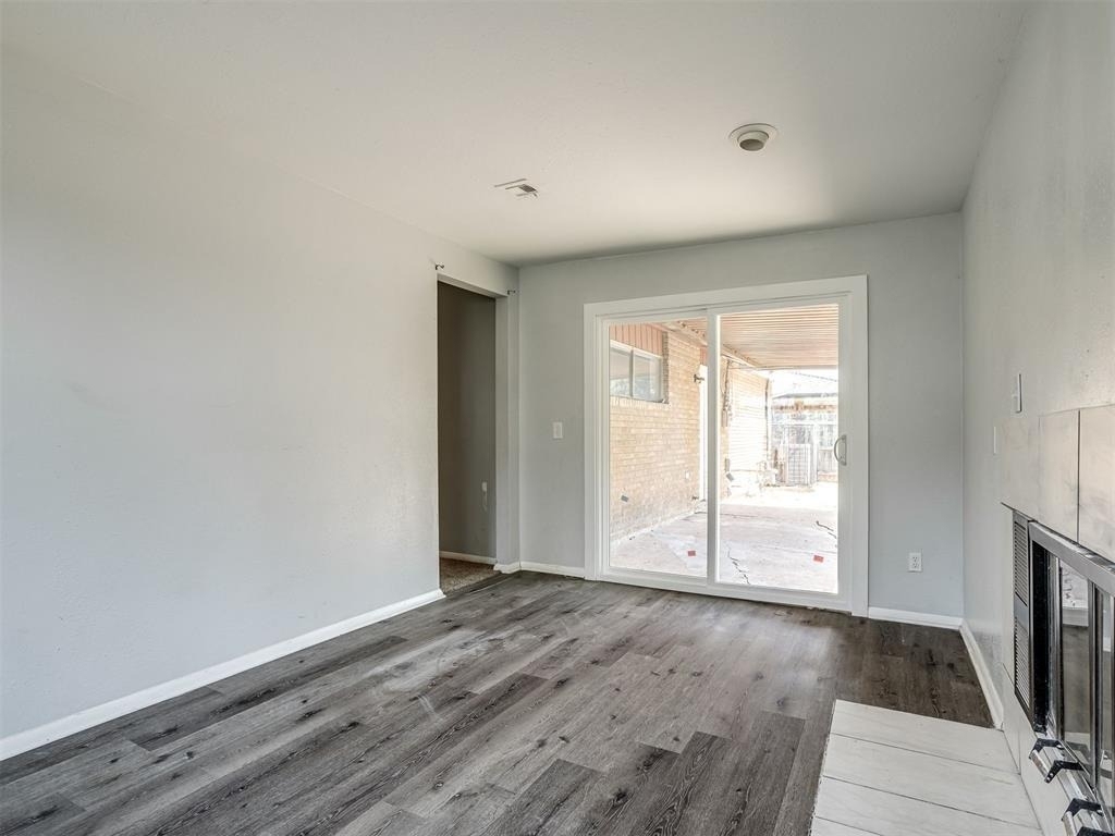 8900 S Hillcrest Drive - Photo 13