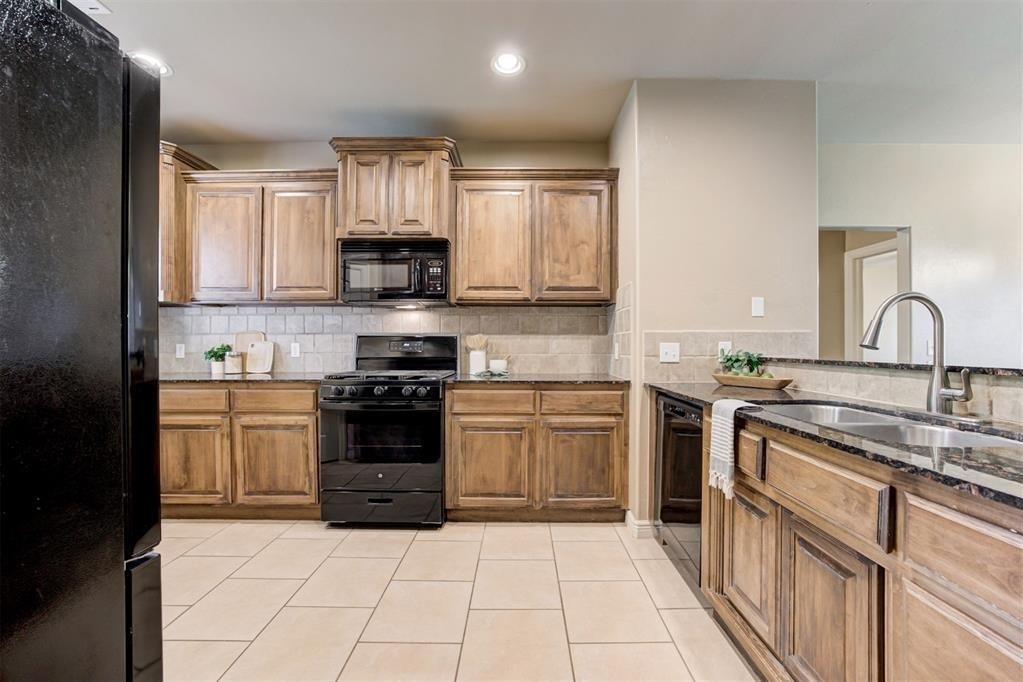 1716 Kamber Terrace - Photo 12