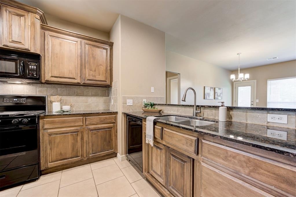 1716 Kamber Terrace - Photo 13