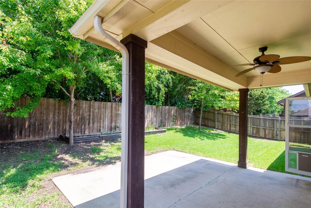 1404 Suttonview Drive - Photo 27
