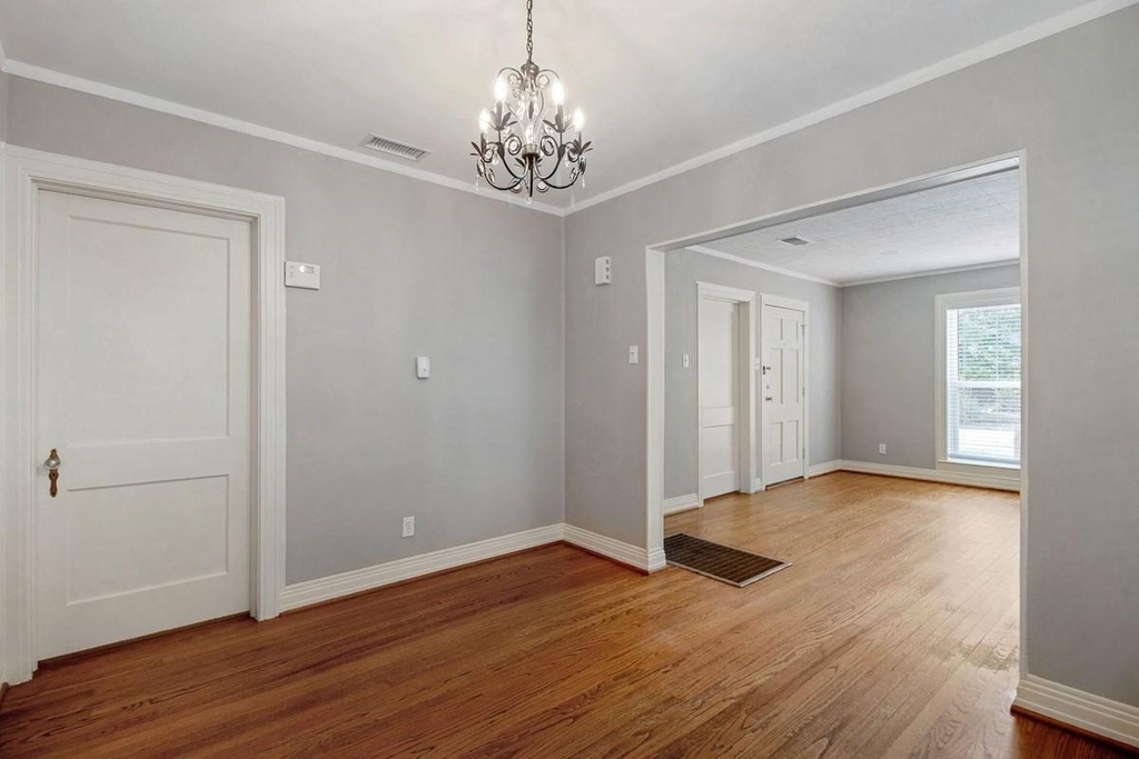 4219 Aero Drive - Photo 2