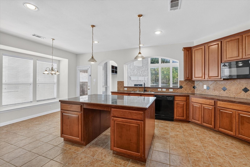10302 Fairway Vista Drive - Photo 6
