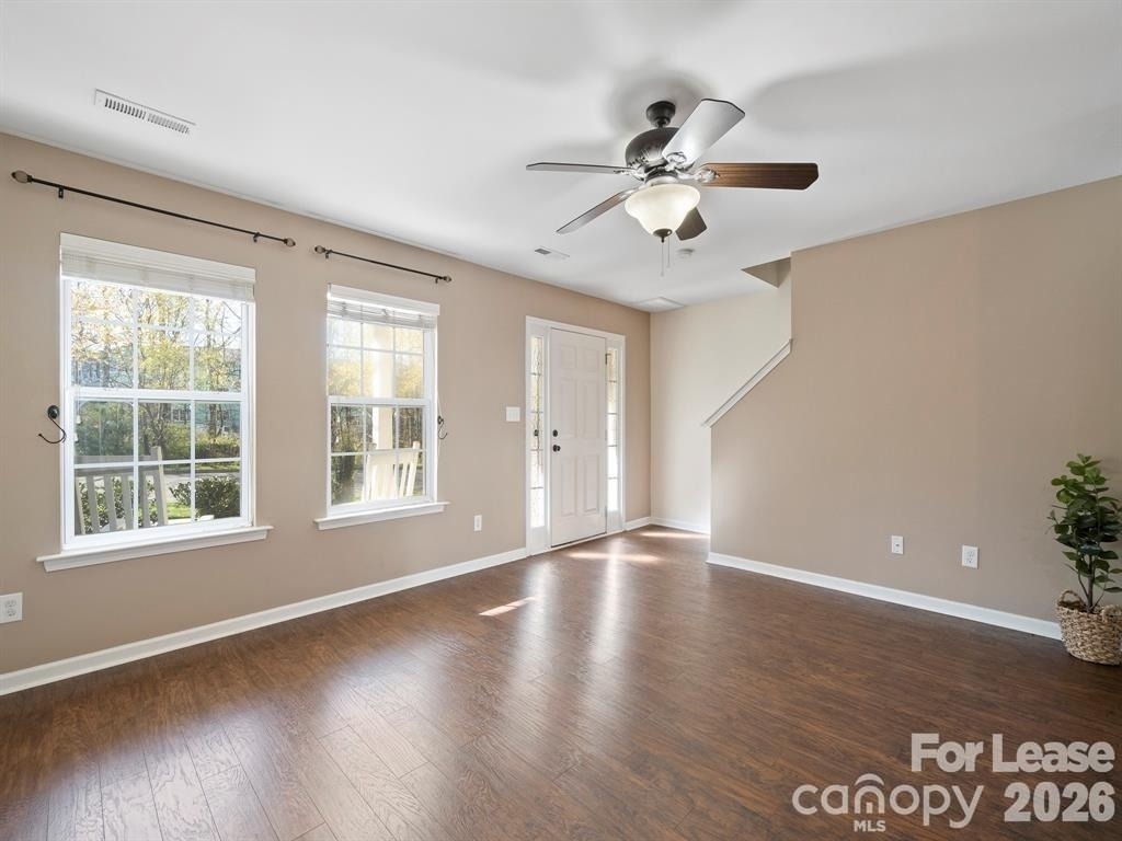 18461 Streamline Court - Photo 8