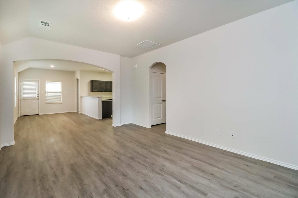 8328 Yaupon Holly Trail - Photo 10