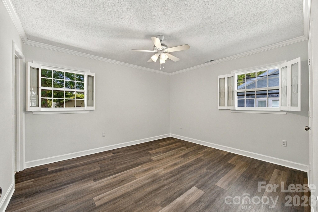 7724 Winterset Drive - Photo 26