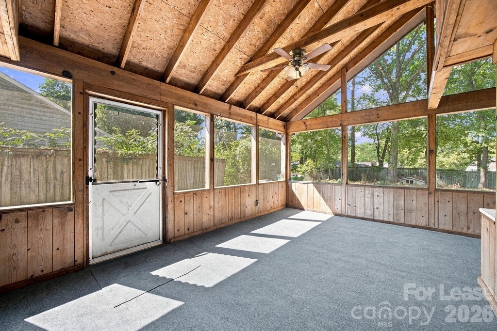 7724 Winterset Drive - Photo 32