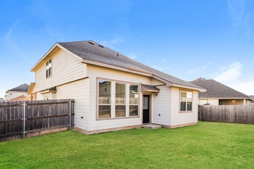 8312 Yaupon Holly Trail - Photo 2