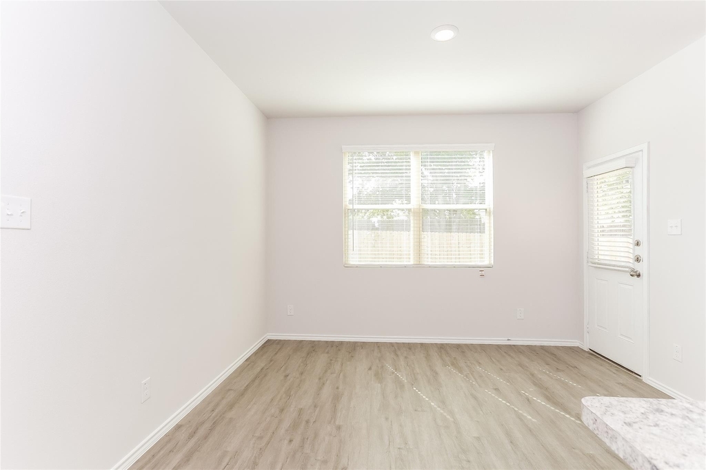 8341 Camellia Tree Court - Photo 10