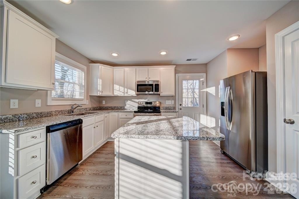 1414 Mason Street - Photo 5