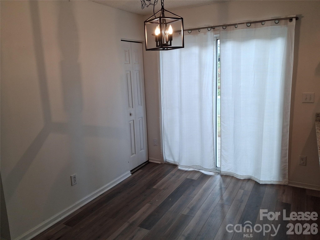 5721 Prescott Court - Photo 6