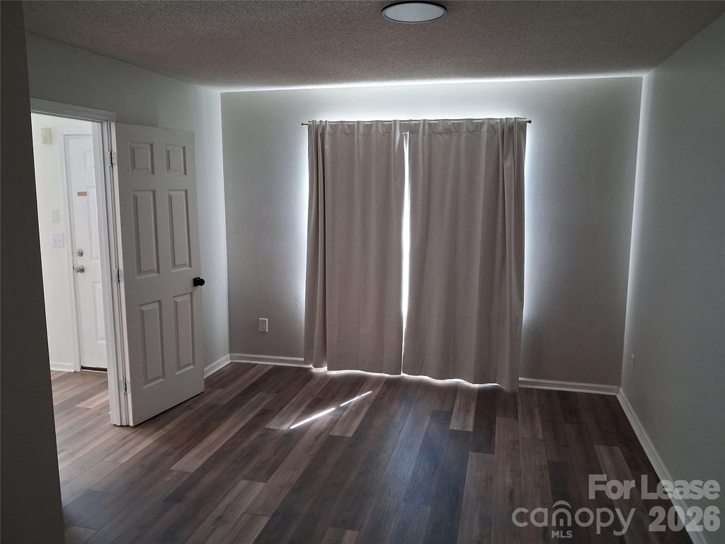 5721 Prescott Court - Photo 8