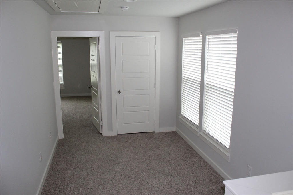 810 Dover - Photo 13
