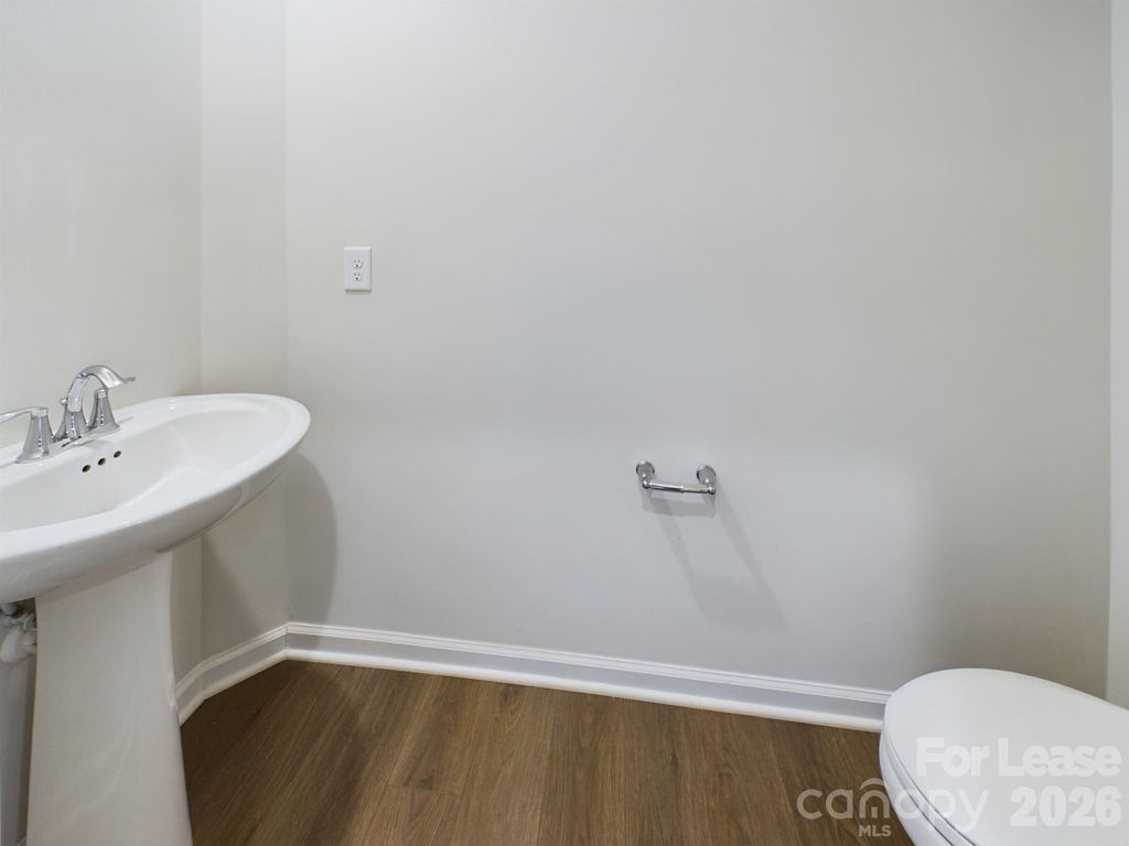 15611 Country House Street - Photo 11