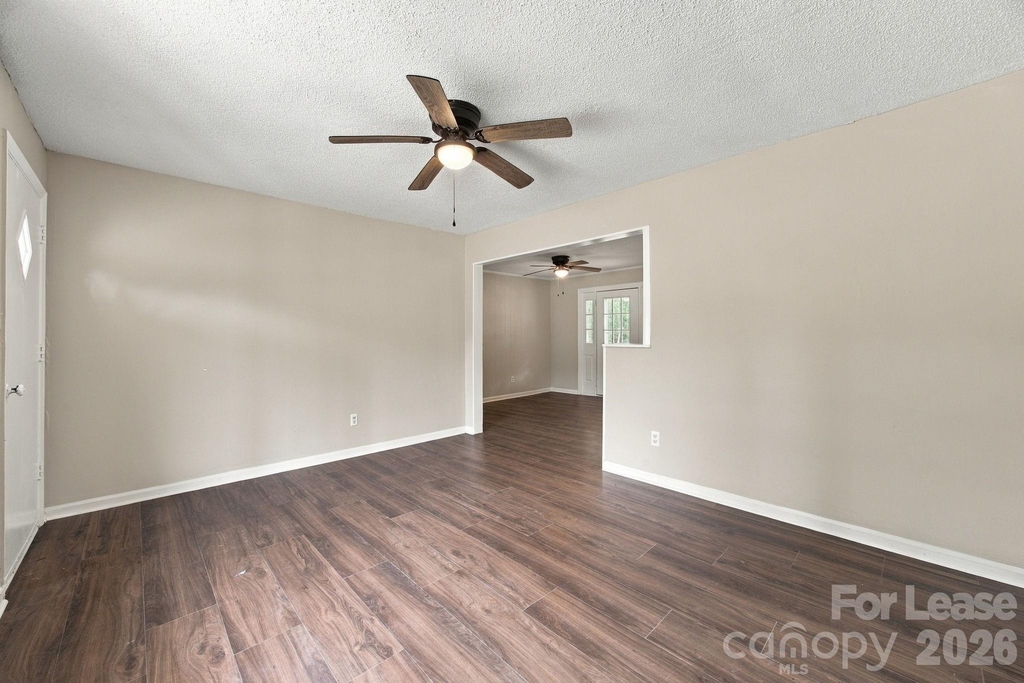 4921 Benton Avenue - Photo 2