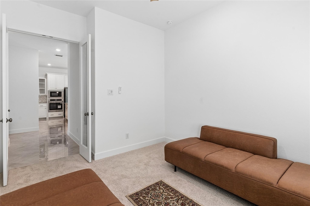 2216 Lakelet Drive - Photo 9