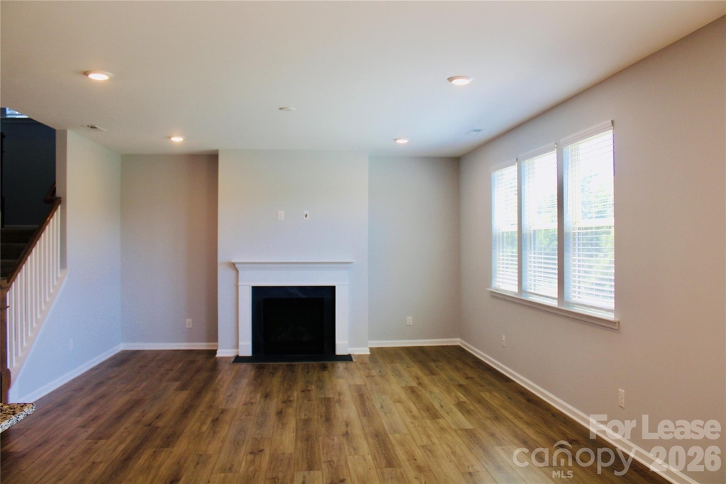 11262 Serenity Farm Drive - Photo 9