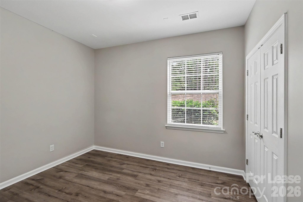 5000 Joyful Noise Lane - Photo 24