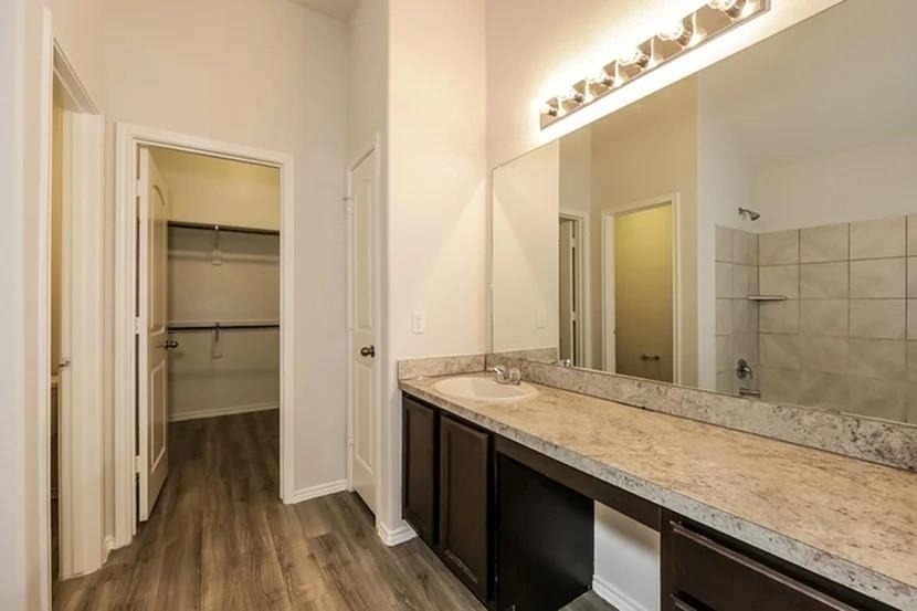 1906 Jasmine Drive - Photo 12