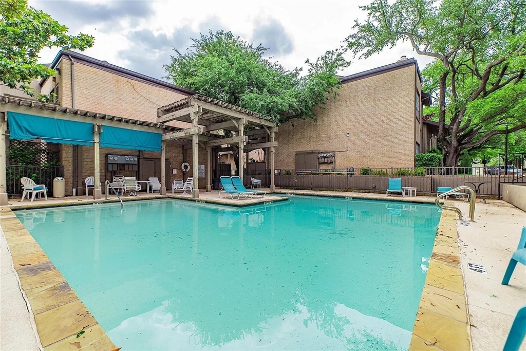 10438 High Hollows Drive - Photo 13