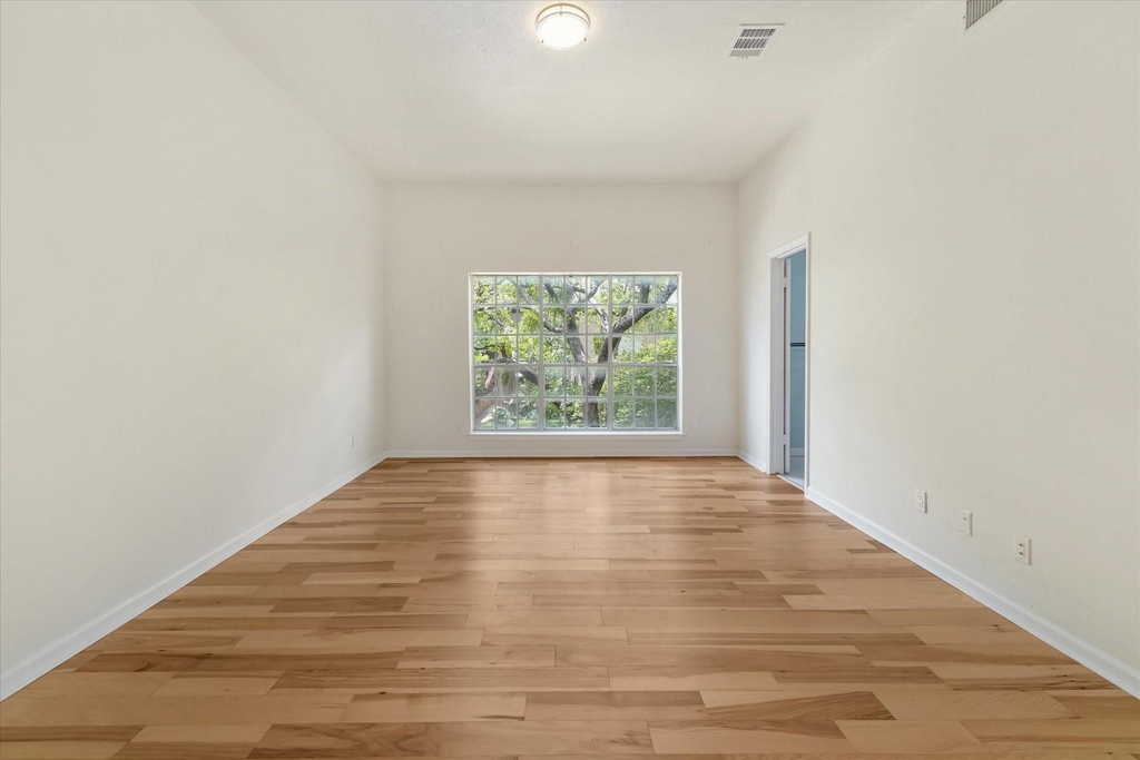 10438 High Hollows Drive - Photo 3