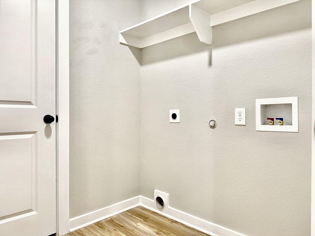 2384 Miller Street - Photo 19