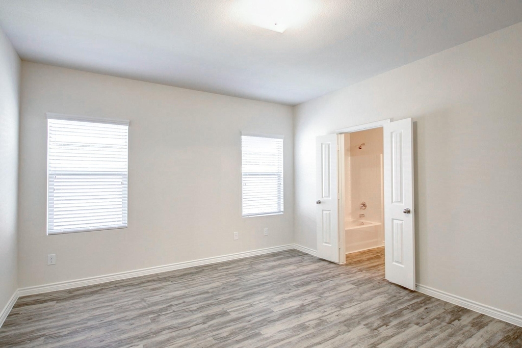 2035 Augusta Street - Photo 13