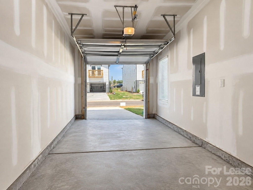 6518 Harlech Street - Photo 46