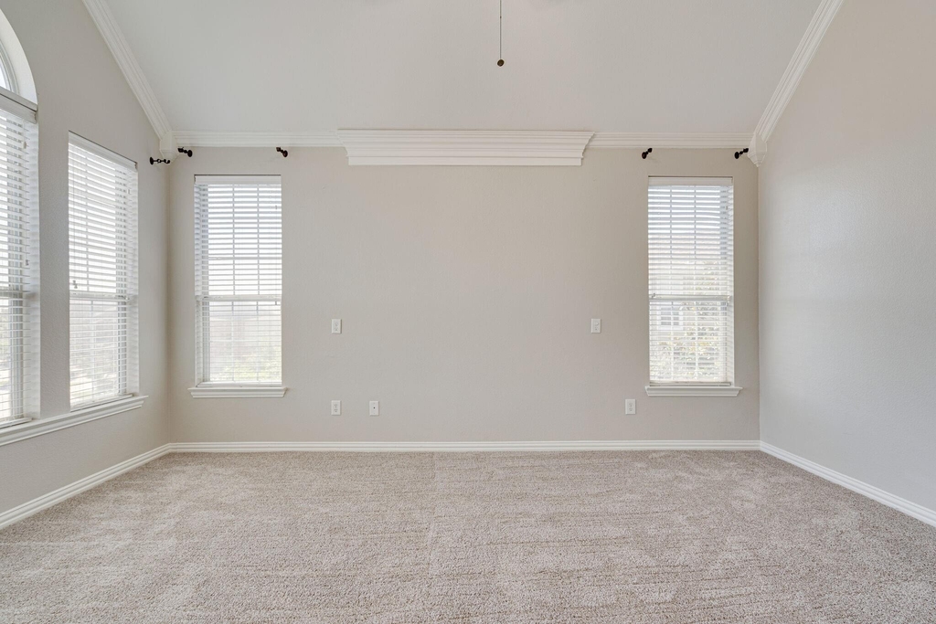 4016 Rome Court - Photo 4
